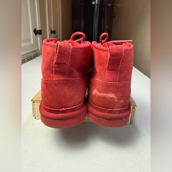 UGG MEN'S NEUMEL SUEDE SHEARLING LINED CHUKKA BOOTS RED Sz 9 - Picture 11 of 13